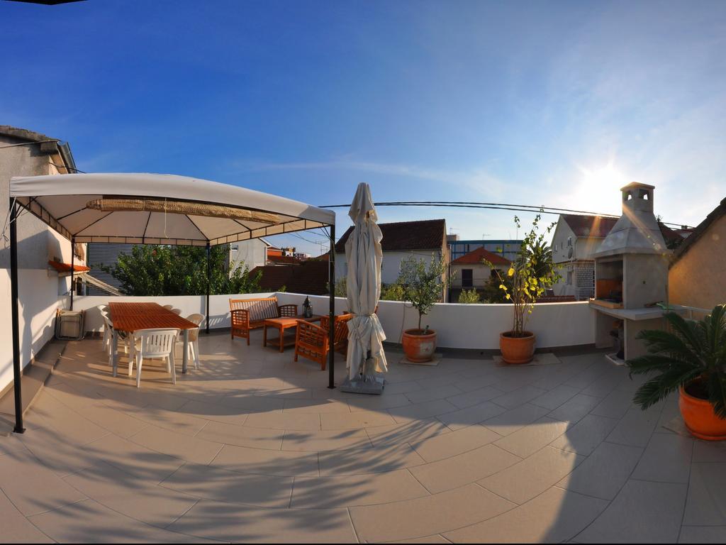 Apartments Cala Biograd Na Moru Rum bild