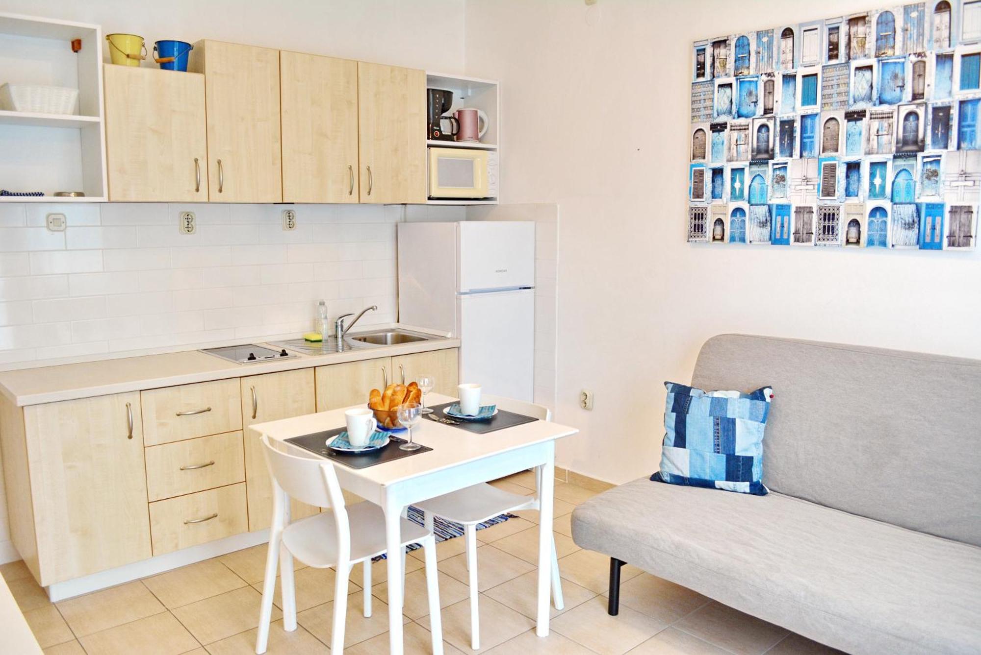 Apartments Cala Biograd Na Moru Rum bild