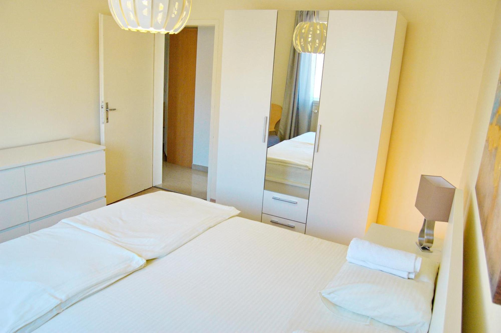 Apartments Cala Biograd Na Moru Rum bild
