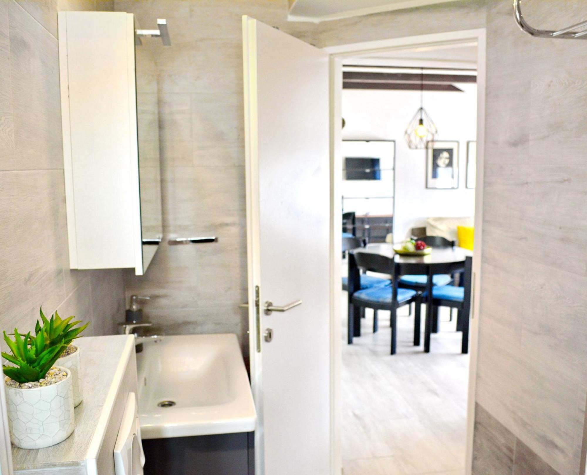 Apartments Cala Biograd Na Moru Rum bild