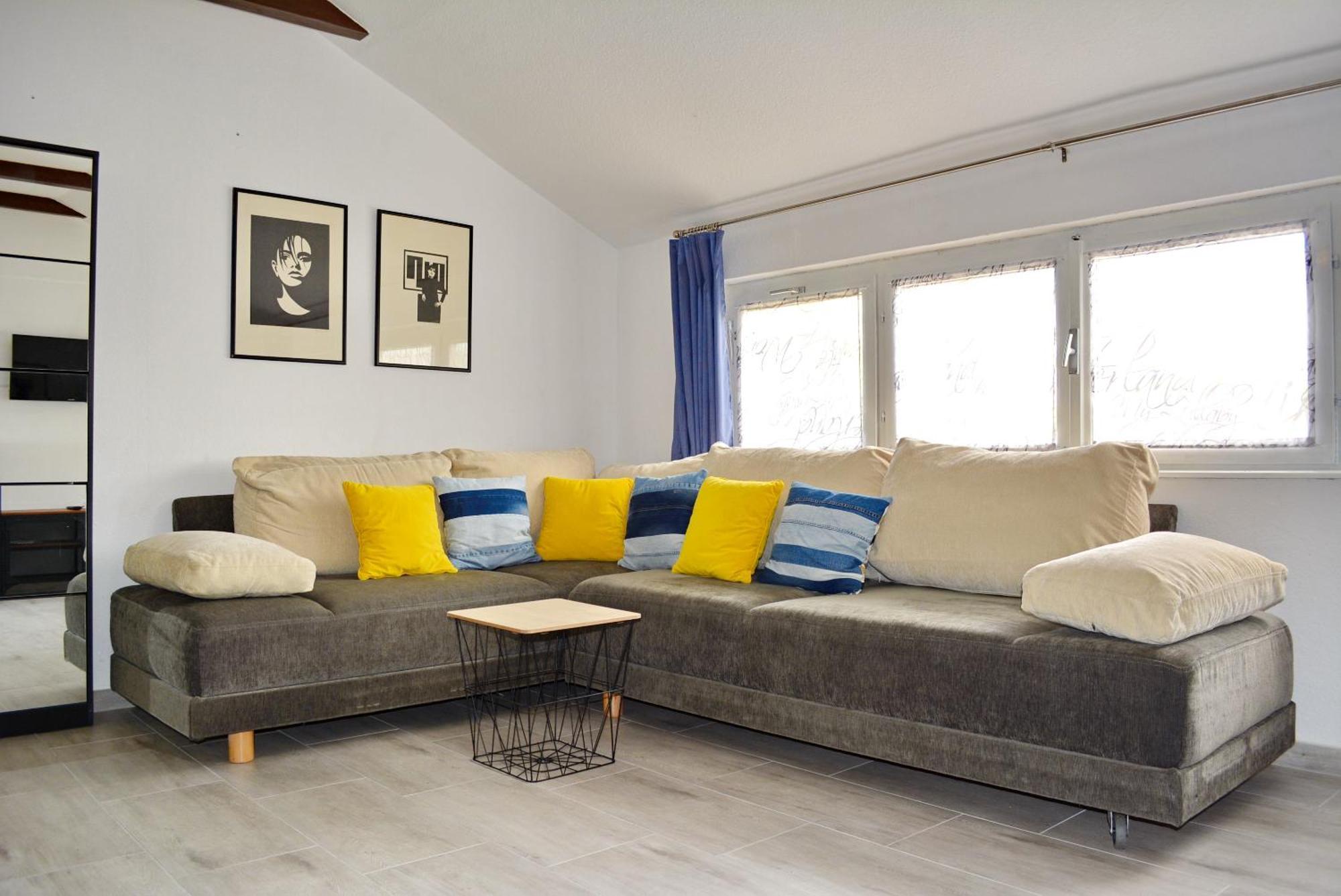 Apartments Cala Biograd Na Moru Rum bild